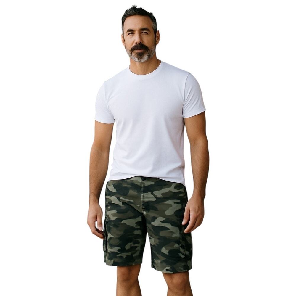 Boulder Creek Men's Big & Tall Green Camouflage Cargo Shorts Size 46 - NWOT